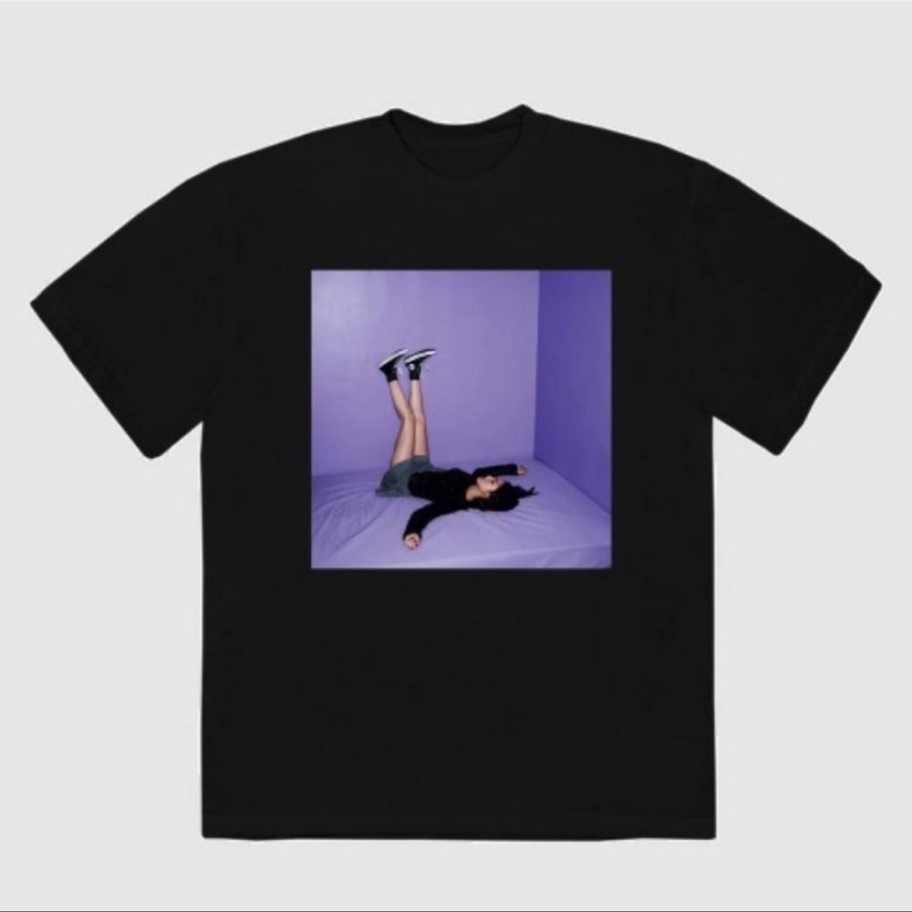 Women’s Olivia Rodrigo album cover short sleeve graphic t-shirt - black size M